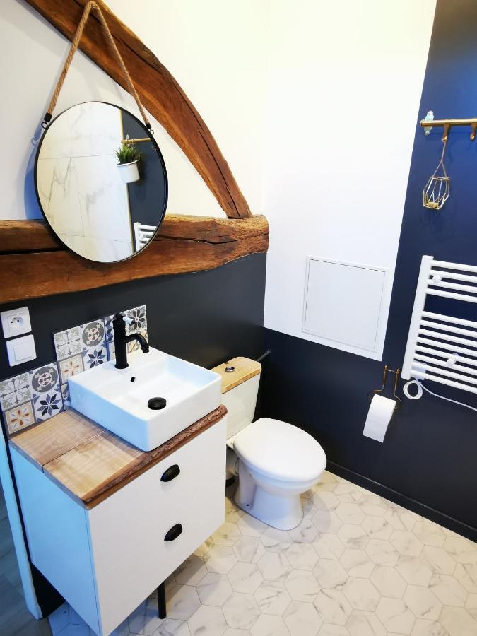 Appartement Neuf Climatise Sous Les Toits La Roche-Chalais Εξωτερικό φωτογραφία